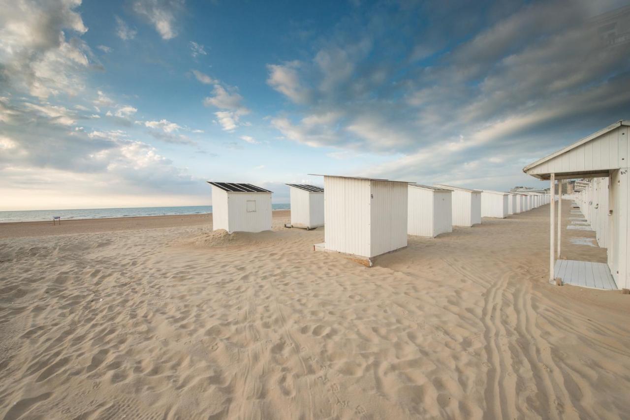Ostend Hotel Exterior foto
